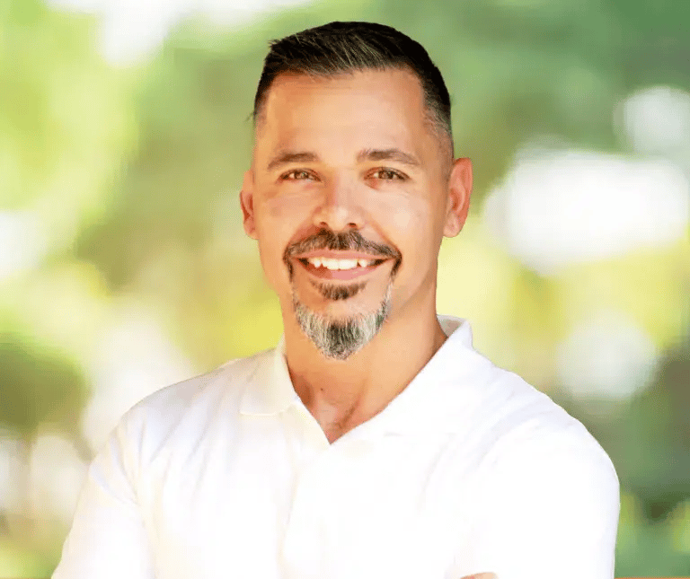 jamieFoster-NewBackdrop-2023-768x645.png jamieFoster-NewBackdrop-2023-768x645.png